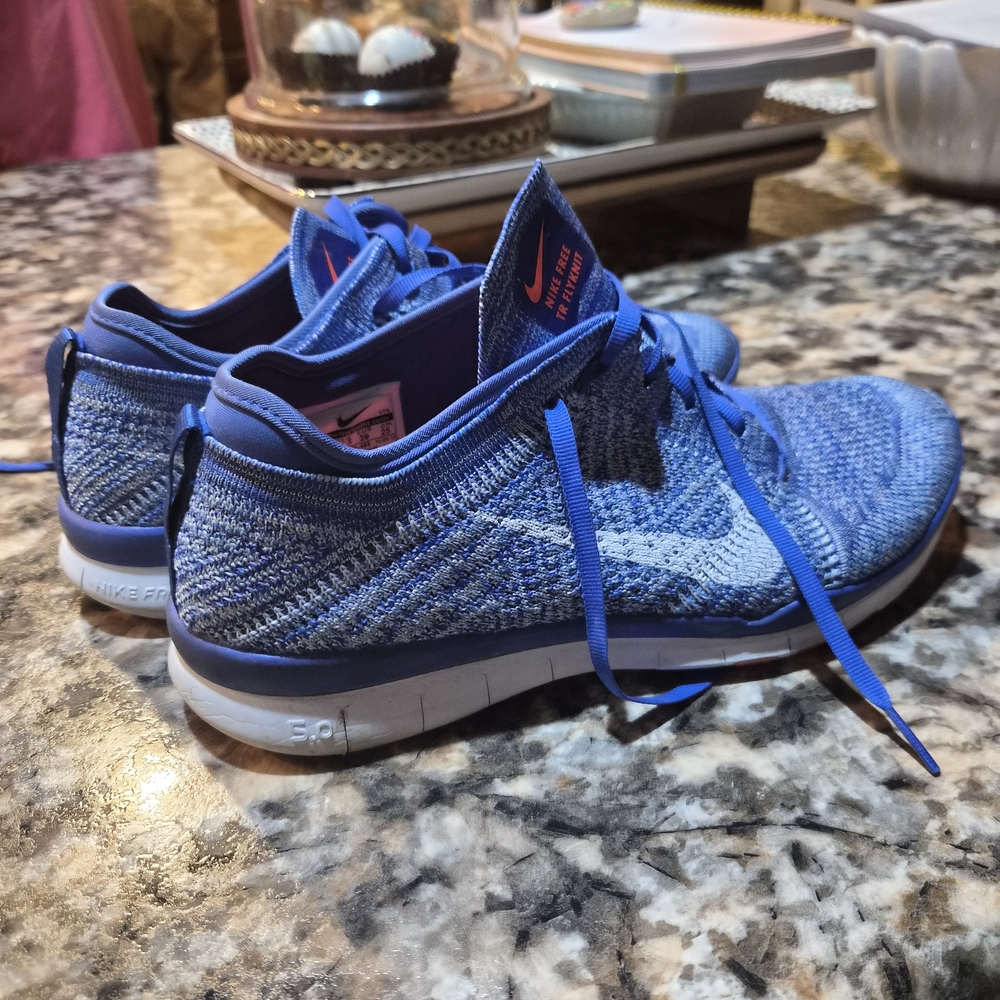 Nike Blue Knit Sneakers